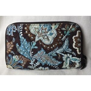 Vera Bradley Java Blue Single Zip Quilted Wallet Clutch